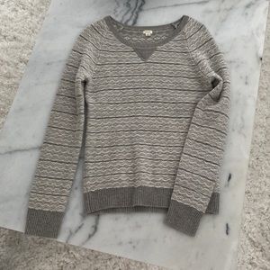 Aerie gray knit sweater size small